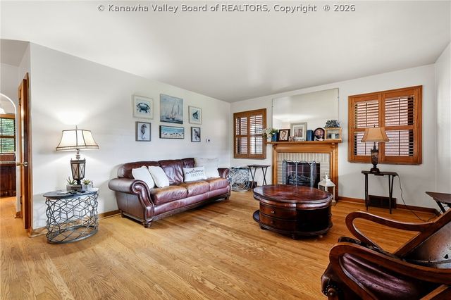 620 Jefferson Avenue, Huntington, WV 25704