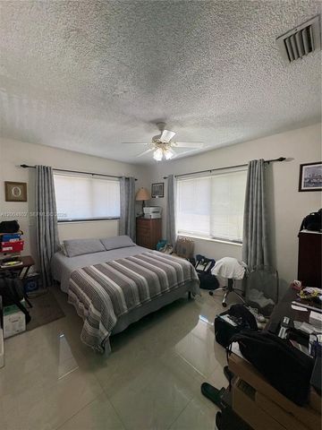 8581 SW 29th St, Miami, FL 33155