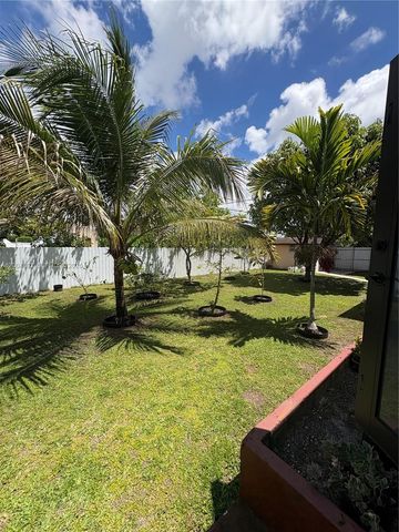 8581 SW 29th St, Miami, FL 33155