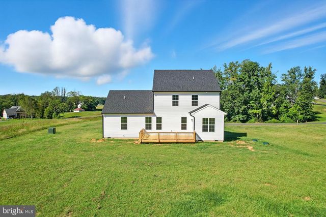 647 FAIRVIEW DR, Mineral, VA 23117