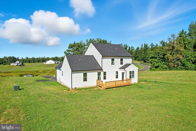 647 FAIRVIEW DR, Mineral, VA 23117