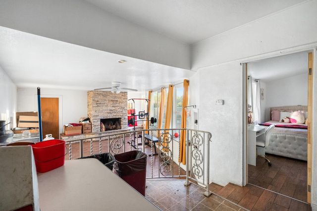 505 W Lamona Avenue, Fresno, CA 93728