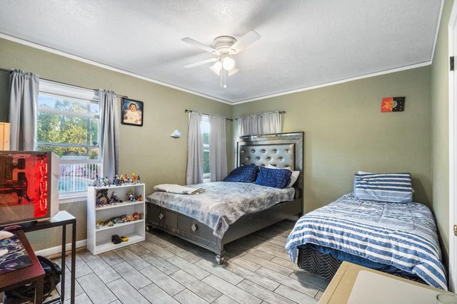 505 W Lamona Avenue, Fresno, CA 93728