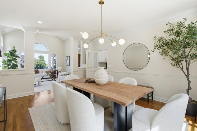 21592 Villa Maria Court, Cupertino, CA 95014