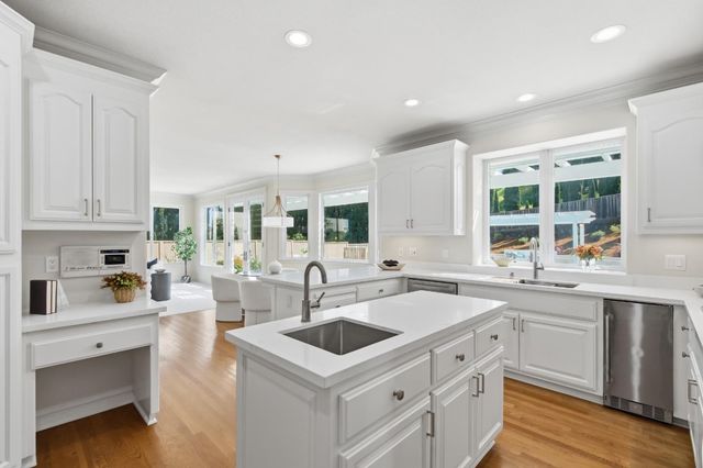 21592 Villa Maria Court, Cupertino, CA 95014