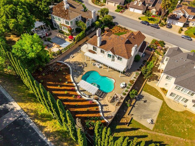 21592 Villa Maria Court, Cupertino, CA 95014