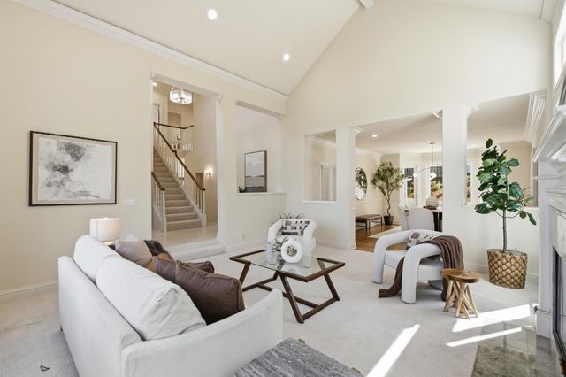 21592 Villa Maria Court, Cupertino, CA 95014