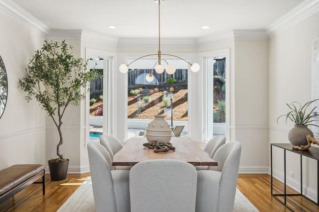 21592 Villa Maria Court, Cupertino, CA 95014