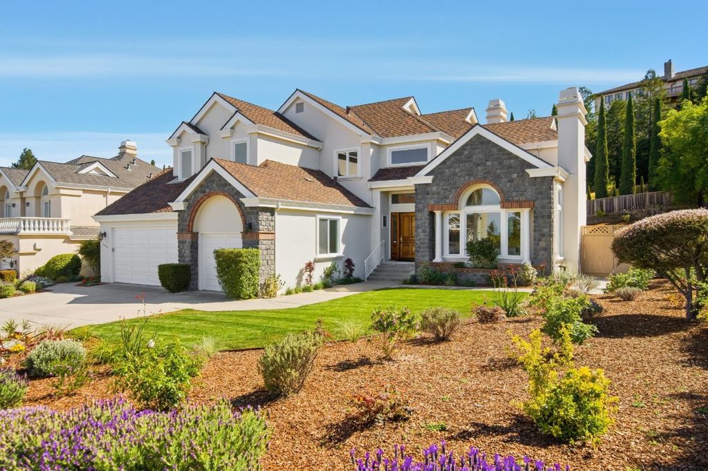 21592 Villa Maria Court, Cupertino, CA 95014