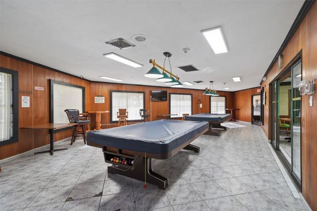 3990 NW 42nd Avenue 305, Lauderdale Lakes, FL 33319