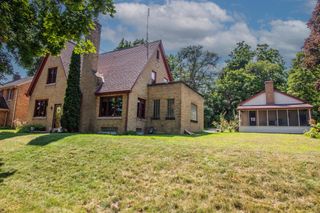 764 S 6th AVENUE, West Bend, WI 53095