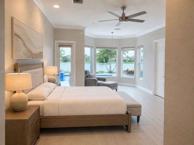 3683 W Lakes Estates Dr, Davie, FL 33328