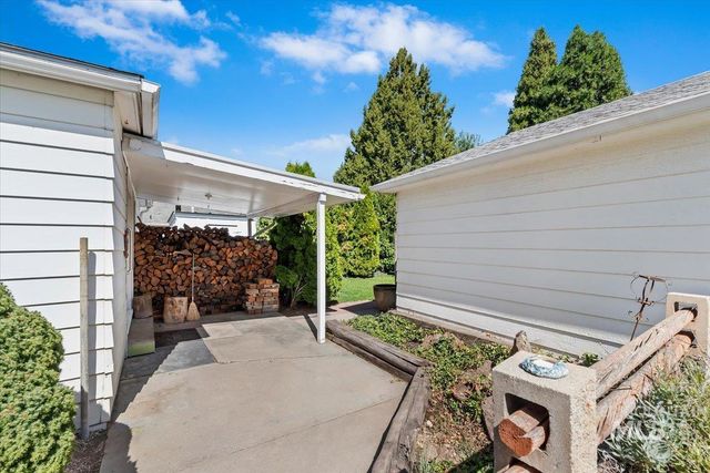 810 S Roosevelt St, Boise, ID 83705
