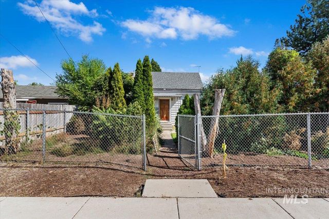 810 S Roosevelt St, Boise, ID 83705