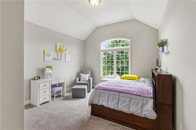 20909 S Barker Road, Spring Hill, KS 66083