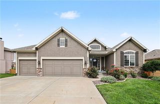 20909 S Barker Road, Spring Hill, KS 66083