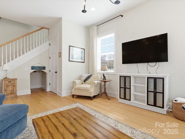 100 Meyers Ridge Road, Cramerton, NC 28032