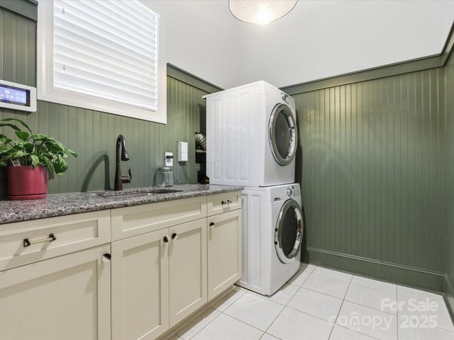 100 Meyers Ridge Road, Cramerton, NC 28032