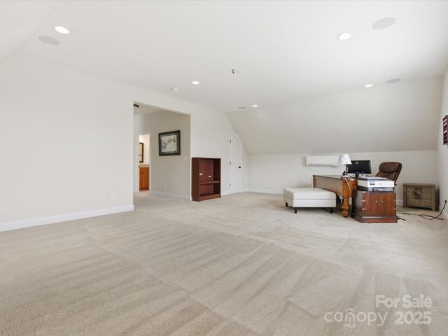 100 Meyers Ridge Road, Cramerton, NC 28032