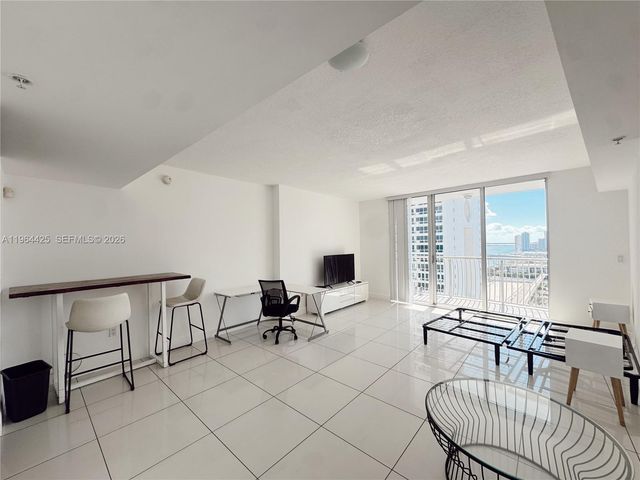 1750 N Bayshore Dr 2708, Miami, FL 33132