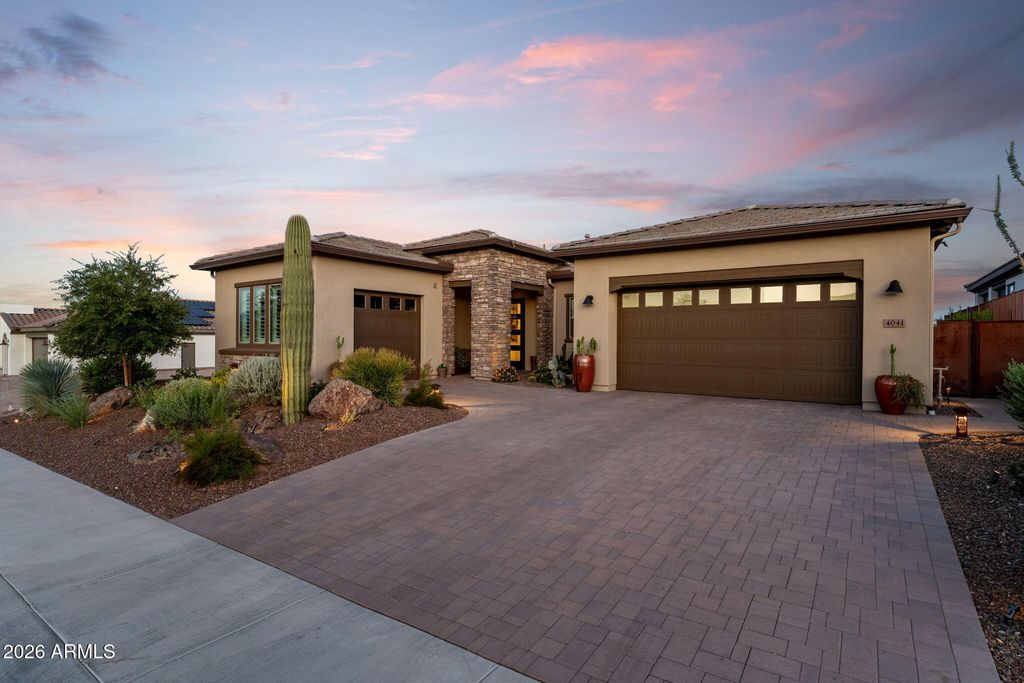 4041 FENCE POST Way, Wickenburg, AZ 85390 — photo 2