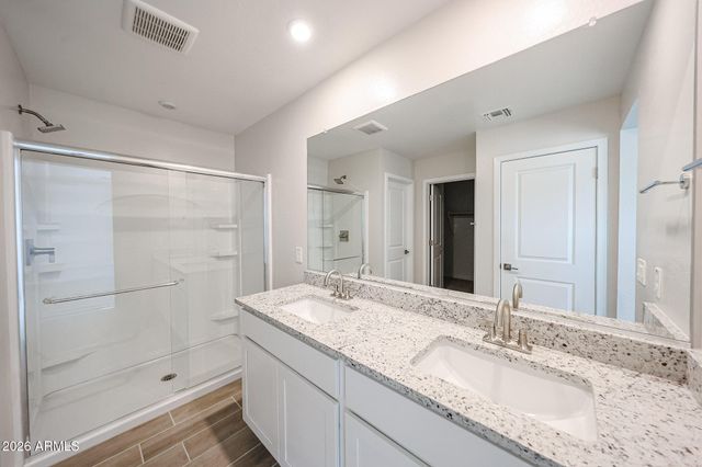17378 W VILLA HERMOSA Lane, Surprise, AZ 85387
