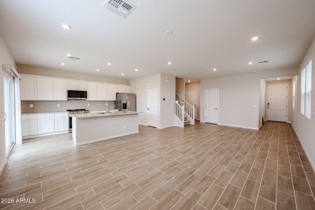 17378 W VILLA HERMOSA Lane, Surprise, AZ 85387