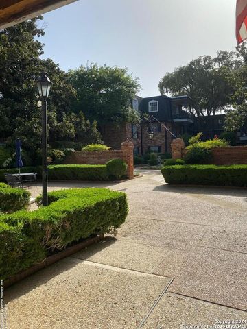 8401 N New Braunfels Ave Apt 219, San Antonio, TX 78209