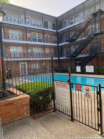 8401 N New Braunfels Ave Apt 219, San Antonio, TX 78209