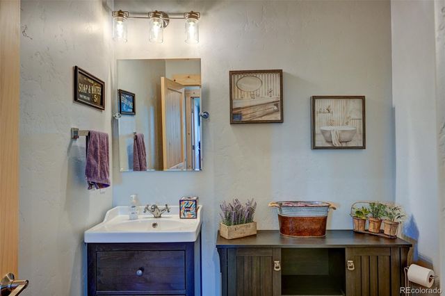 1540 Bolster Drive, Hartsel, CO 80449