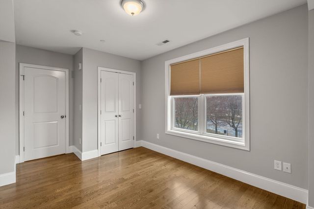 364 Neponset Ave 6, Boston, MA 02122