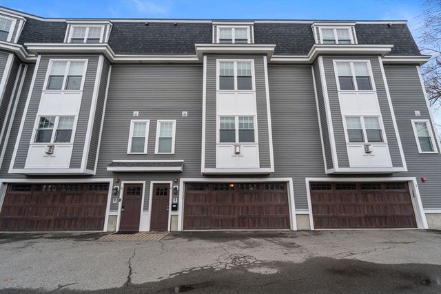 364 Neponset Ave 6, Boston, MA 02122