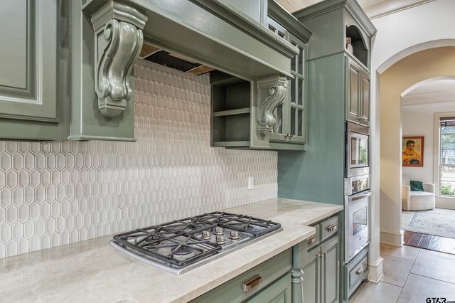 12105 Jazmin Cir, Flint, TX 75762