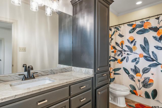 12105 Jazmin Cir, Flint, TX 75762