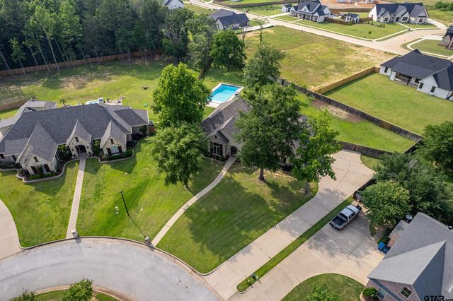 12105 Jazmin Cir, Flint, TX 75762