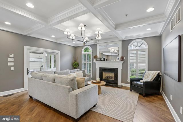 301 NOTTINGHAM PL, Chalfont, PA 18914