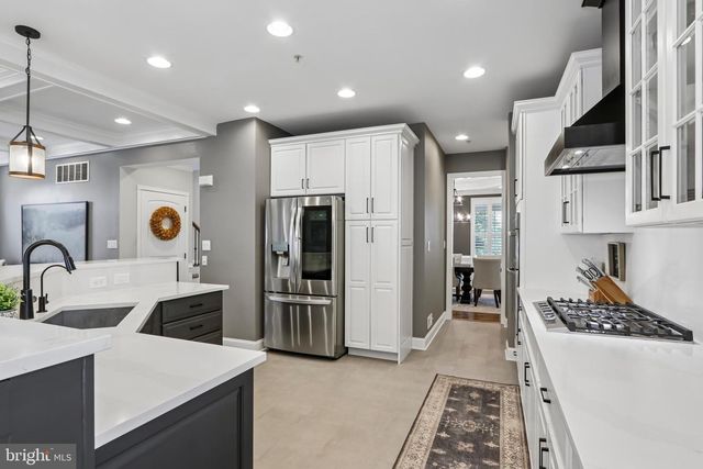 301 NOTTINGHAM PL, Chalfont, PA 18914