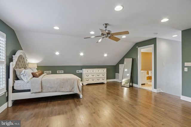 301 NOTTINGHAM PL, Chalfont, PA 18914