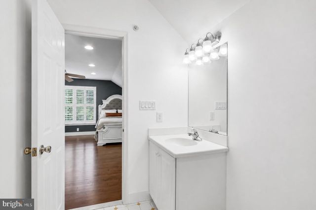 301 NOTTINGHAM PL, Chalfont, PA 18914