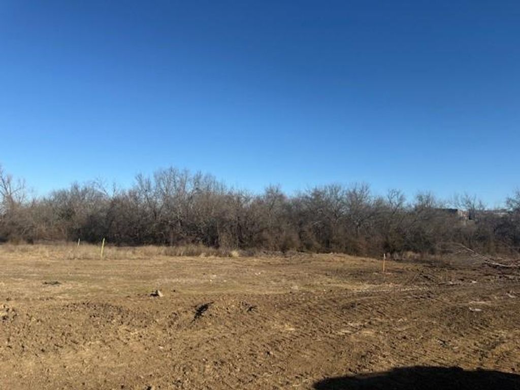 17409 Long Street, Overland Park, KS 66221