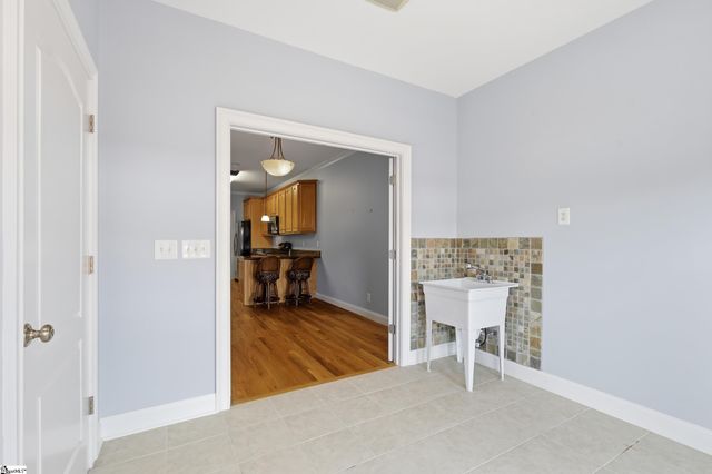10 Hartsfield Court, Easley, SC 29642