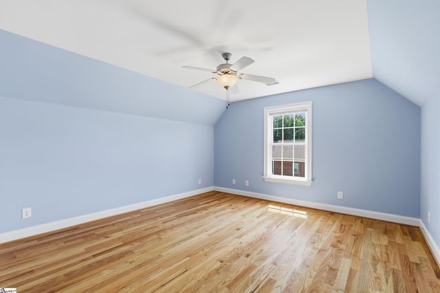 10 Hartsfield Court, Easley, SC 29642