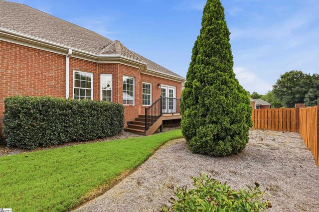 10 Hartsfield Court, Easley, SC 29642