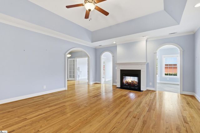10 Hartsfield Court, Easley, SC 29642