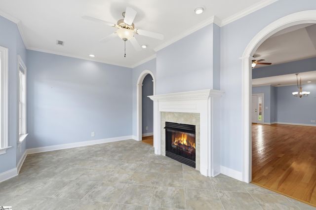 10 Hartsfield Court, Easley, SC 29642