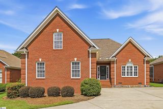 10 Hartsfield Court, Easley, SC 29642