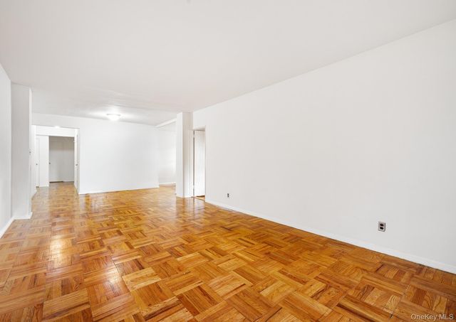 3130 Grand Concourse 2J, Bronx, NY 10458