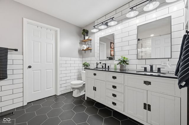 3051 Hawthorn Drive, Lapel, IN 46051