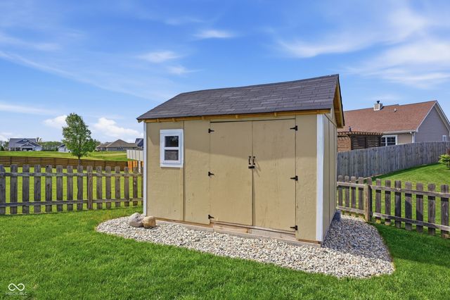 3051 Hawthorn Drive, Lapel, IN 46051