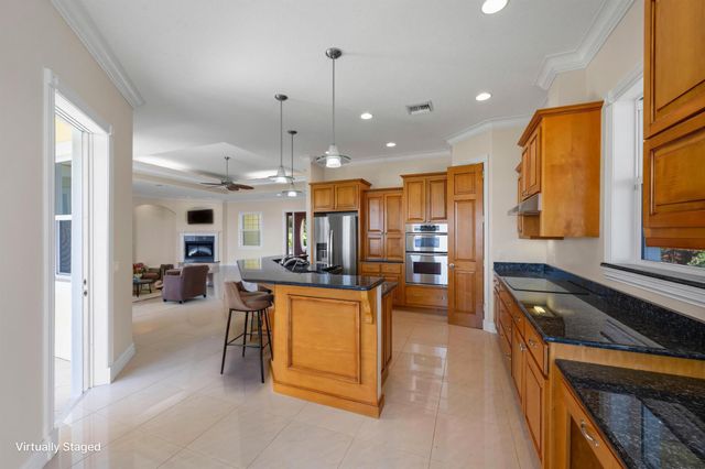 1530 NE Dixie Highway, Jensen Beach, FL 34957